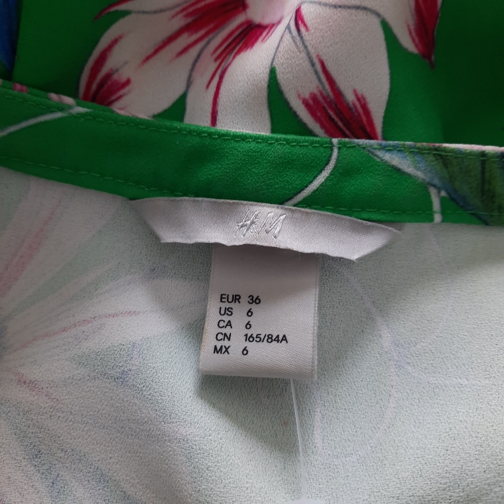 H&M Fit and Flare Vibrant Floral Midi Dress, Size 6 - Picture 8 of 10